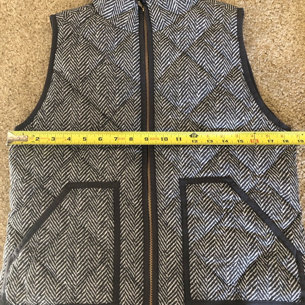 J.Crew Herringbone Quilted Puffer Vest - Picture 7 of 7